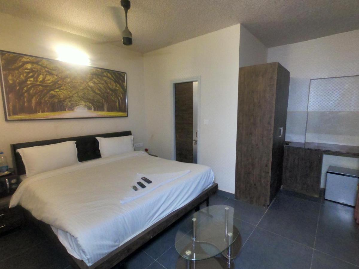 Fabhotel Seasons Suites - Jp Nagar Bangalore Eksteriør bilde